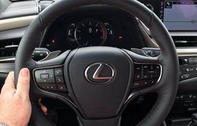 雷克萨斯es260价格(雷克萨斯es260价格及图片技术参数)