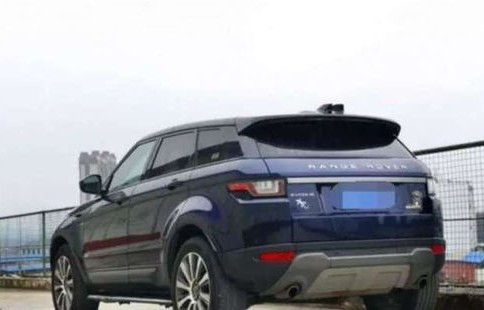 路虎极光多少钱一辆(路虎极光多少钱一辆)