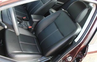 众泰z300(众泰z300整备质量)