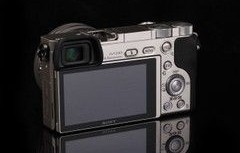 索尼a6000价格（索尼a6000价格什么时候）