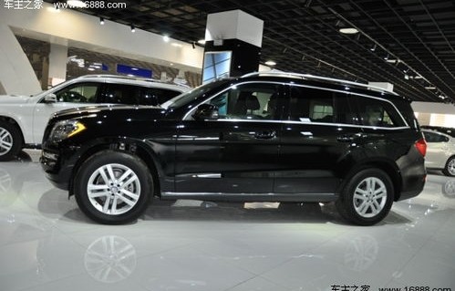 奔驰suv350售价多少钱(奔驰suv350价格表)