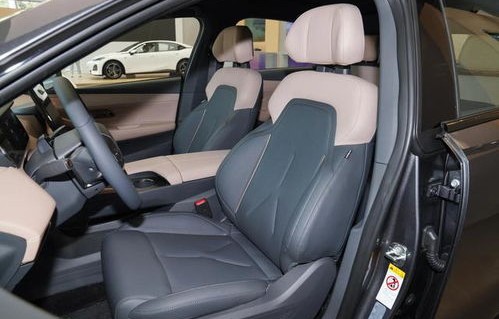 长安深蓝sl03价格图片(长安深蓝sl03价格图片颜色)