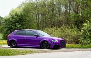 奥迪a3最新款(奥迪A3最新款紫色)