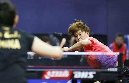 孙颖莎王艺迪遭遇日本削球组合的挑战