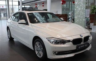宝马3系320图片(宝马3系320图片价格)