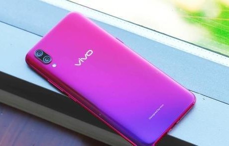 vivox23幻彩版(vivox23幻彩版现在值多少钱)