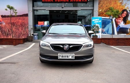 别克君越2018款(别克君越2018款15t精英版)