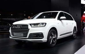 奥迪q7的价格(奥迪q7的价格是多少钱)