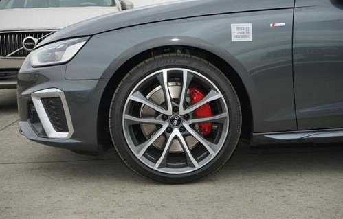 奥迪a4l裸车20万(奥迪a4l裸车20万能买到吗)