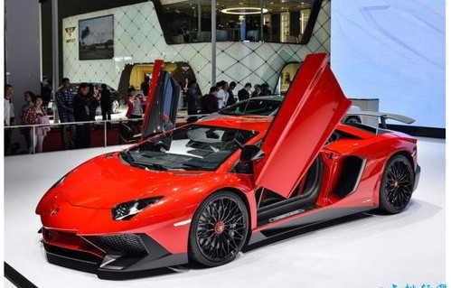 世界十大超级跑车排名(世界十大超级跑车排行榜)
