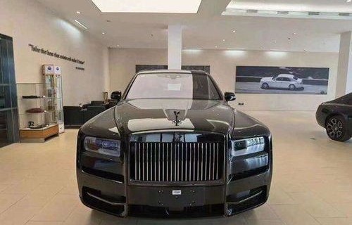 劳斯莱斯库里南2022款报价及图片(劳斯莱斯库里南suv价格,2020款图片)