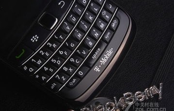 黑莓9780(黑莓9780参数)
