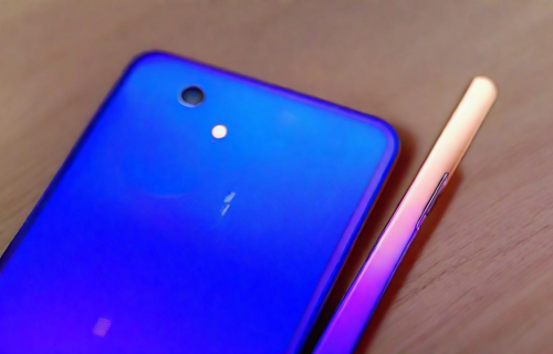 华为荣耀v20（华为荣耀v20换屏多少钱）