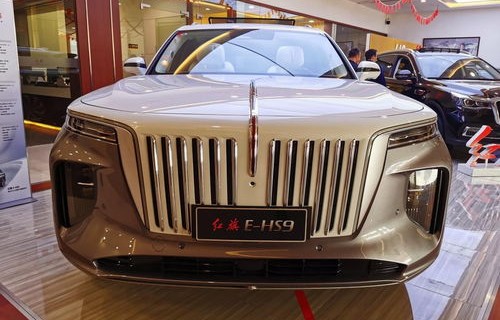 红旗h9越野车suv(红旗h9越野车suv价格七座)