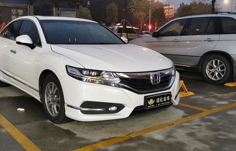 思铂睿二手车价格(二手车思铂睿2015款)