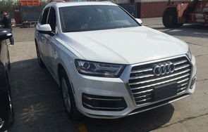 奥迪q7裸车价最低多少(奥迪q7车落地价多少)