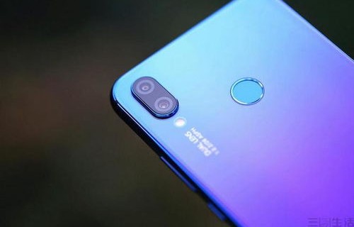 华为nova3i怎么样(华为nova3i怎么样不损坏电池)