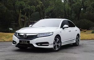 本田雅阁8代(本田雅阁8代时间怎么调整)