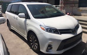 塞纳商务车2023款价格图片大全(塞纳商务车2023款价格图片大全内饰)