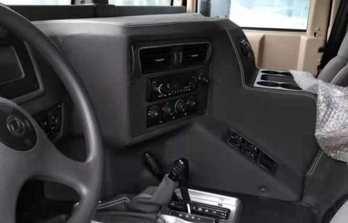 猛士民用版(三代猛士民用版)