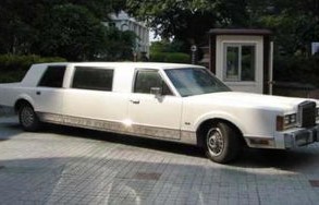 林肯加长版多少钱一辆(林肯加长版要多少钱一辆)