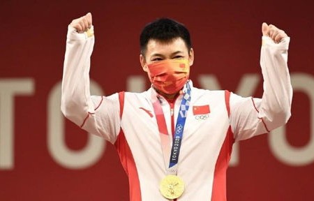 王楚钦的谦逊之举，被迫让C位给杨洋的背后故事