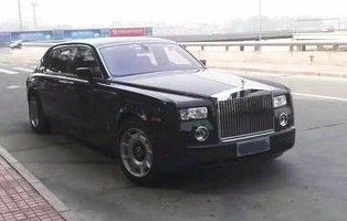 沙特一人一辆劳斯莱斯(沙特司机)