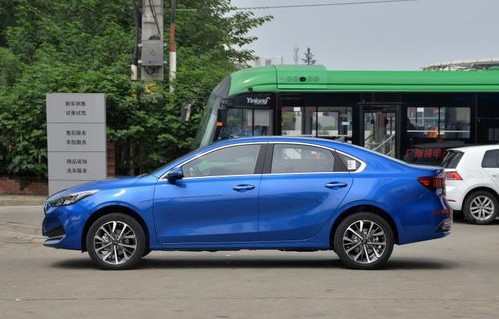 起亚k3新车报价2022款(起亚k3新款2020款图片及价格)