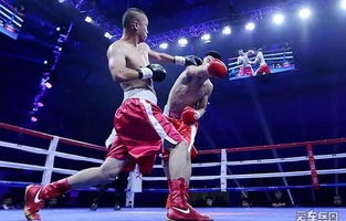 张伟丽，以45次头部打击命中数诠释无畏的战斗精神