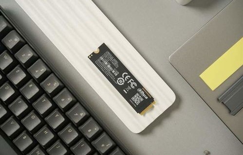 固态硬盘一二三线品牌(固态硬盘一二三线品牌 2022)