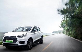 比亚迪纯电动suv车型(比亚迪纯电动suv车型价格)
