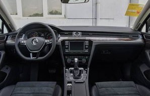 大众cc好还是迈腾好(大众cc比迈腾档次高吗)