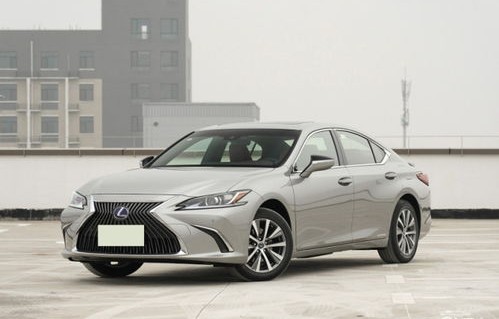 雷克萨斯车型大全(雷克萨斯车型大全报价es300h)