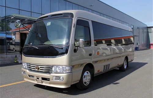 考斯特中巴车19座价格(中巴考斯特多少座)