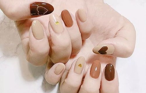 央视曝光美甲背后隐患，美丽背后的风险与挑战