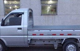 五菱宏光小货车(五菱宏光小货车油箱多少升)