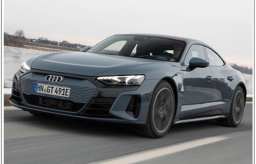 奥迪小跑车价格(奥迪跑车价格表报价及图)