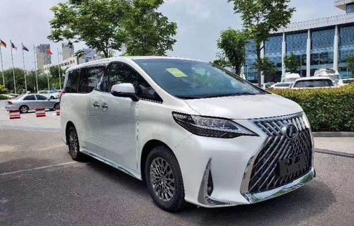 雷克萨斯lm300(雷克萨斯lm300h)