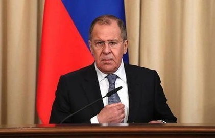 俄罗斯外长拉夫罗夫抵达卡塔尔，外交新篇章的开启