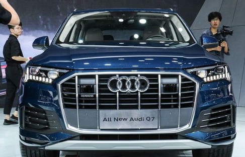 奥迪派克峰多少钱一辆(奥迪派克峰多少钱一辆 报价)