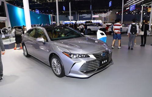 一汽丰田亚洲龙官网(一汽丰田亚洲龙百度百科)