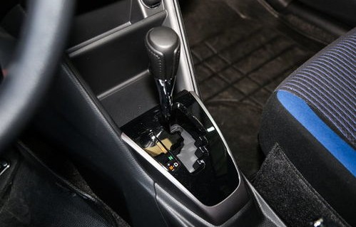 十万自动挡落地最热销十款车(落地十万内自动挡轿车推荐)