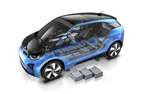 电动汽车寿命一般几年(汽车电瓶一般能用几年)