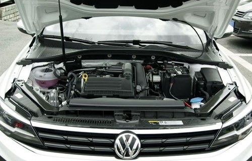 开速腾一般什么档次人(为什么都建议买朗逸不买速腾)