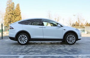 特斯拉modelx售价(特斯拉modelx价钱)