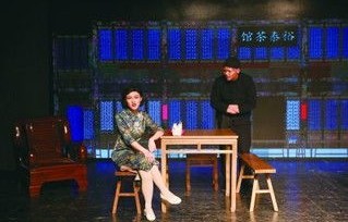 短剧重返2000，时光的交错与回忆的盛宴