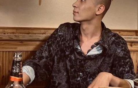 网红男模阿冼意外离世，震惊网络