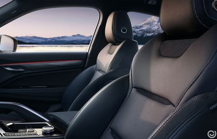 吉利星越l插混版(吉利星越l插电式混合)