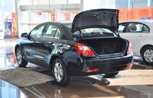 帝豪ec715(2013款吉利帝豪ec715)