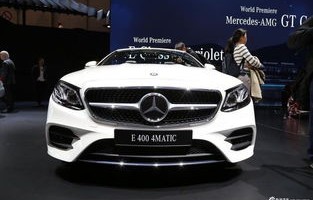 奔驰e300图片(黑色奔驰e300图片)